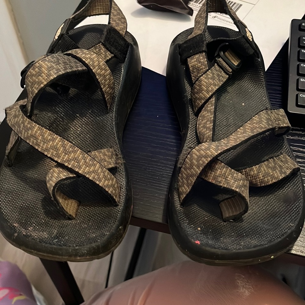Womens used chacos